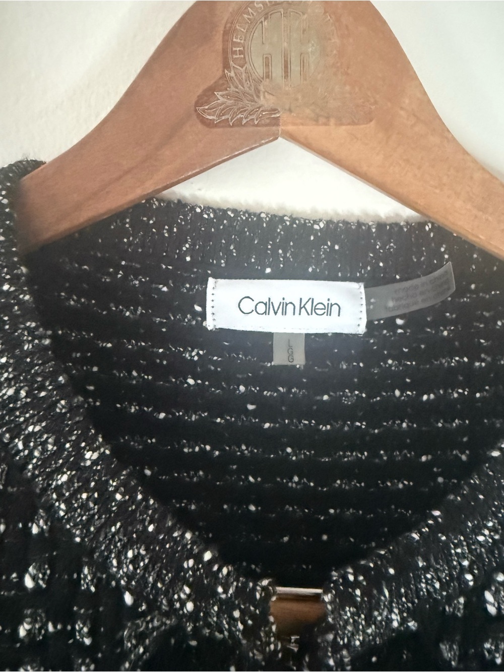 Calvin Klein Black & White Tweed sweater Jacket in size large - Picture 3 of 11